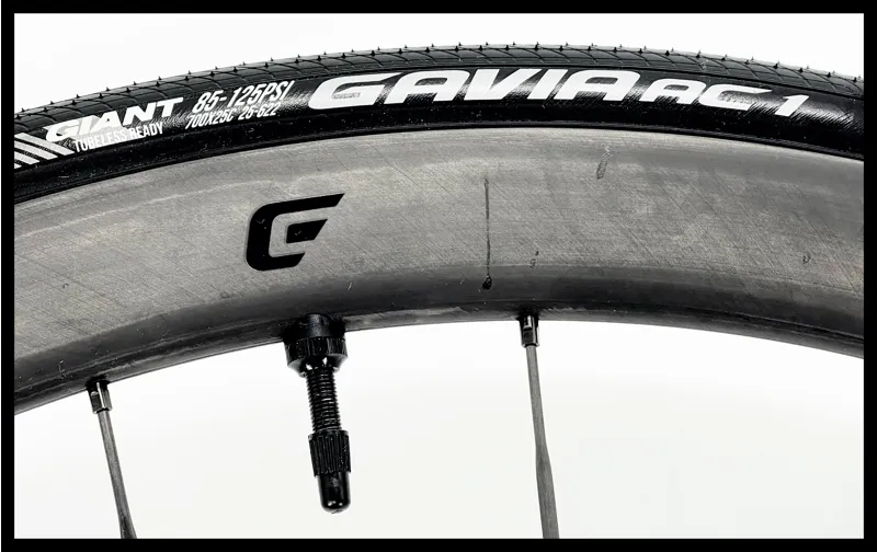 Cadex 36 Disc Road Carbon Wheelset Shimano FH-5