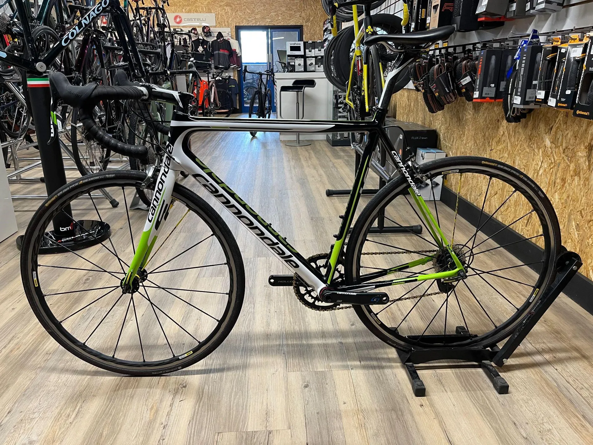Review Cannondale Super Six 2015 Cannondale Supersix Evo 56