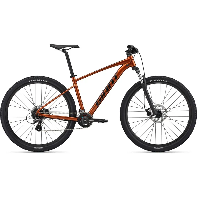 2022 Giant Talon 3 29 Mountain Bike in Amber Glow