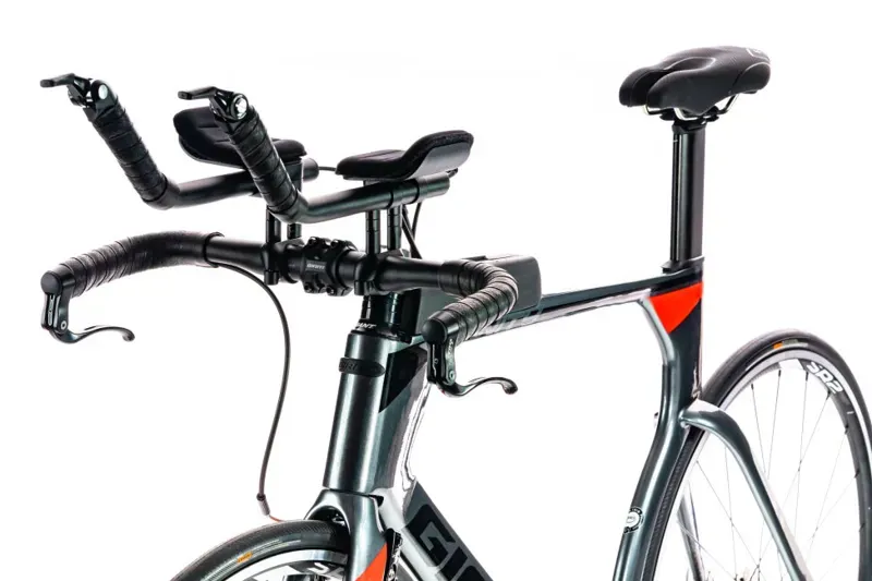 2020 Giant Trinity Advanced Carbon TT/Tri Bike in Grey-4