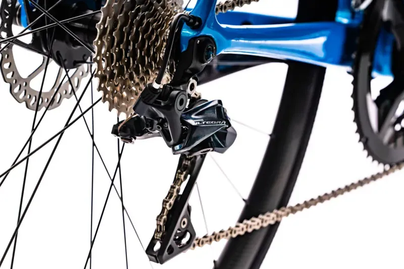 2020 Giant TCR Advanced 1 Disc Compact Carbon Road Bike in Blue-2