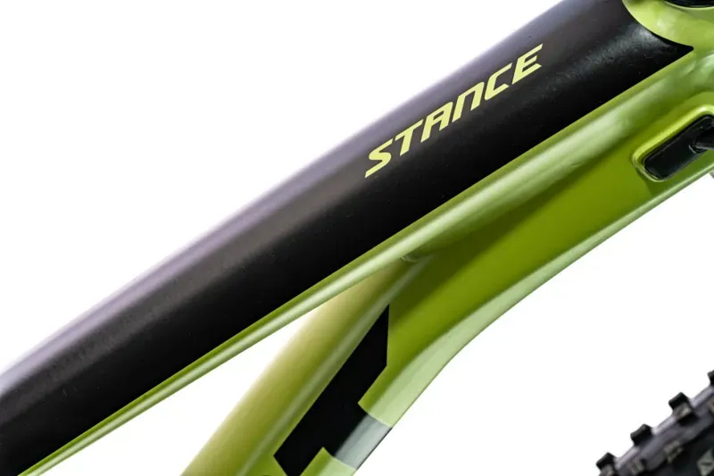 2020 Giant Stance 29 1 Full Suspension Mountain Bike in Green-3