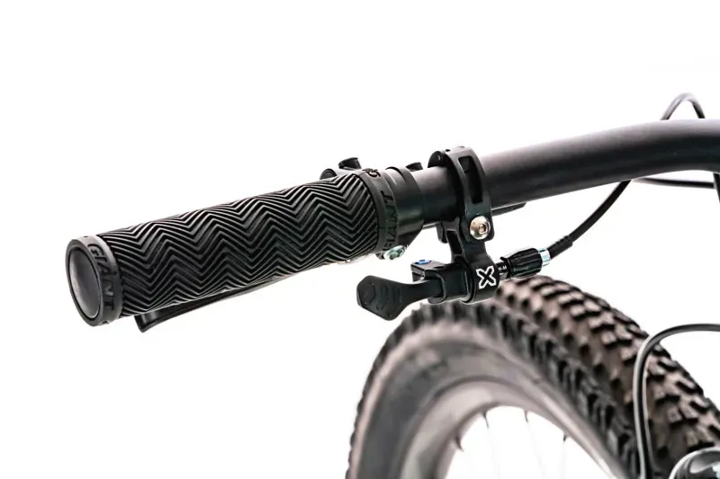 2020 Giant Fathom 1 Hardtail Mountain Bike in Black-2