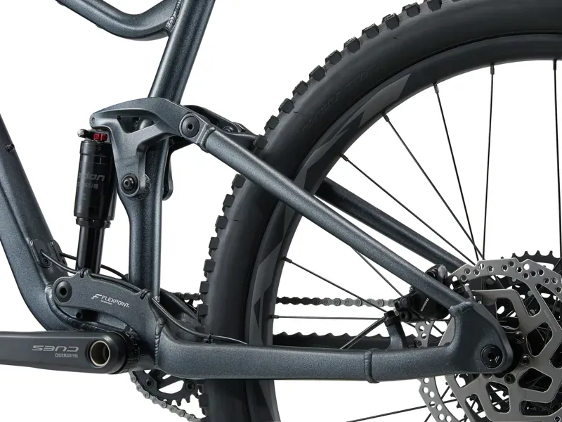 Giant Stance 29 2 Mountain Bike in Black Diamond-2