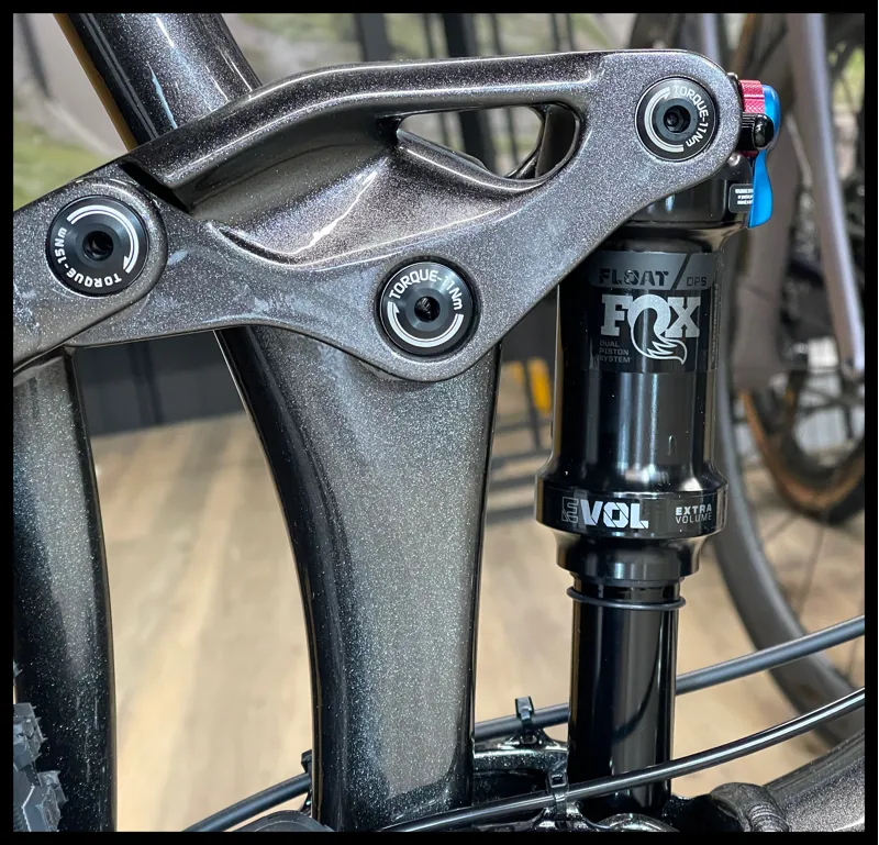 Giant Trance 29 2 Metallic Black-9