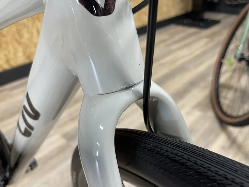 Giant Avail AR 2 XS Gray Beige-2