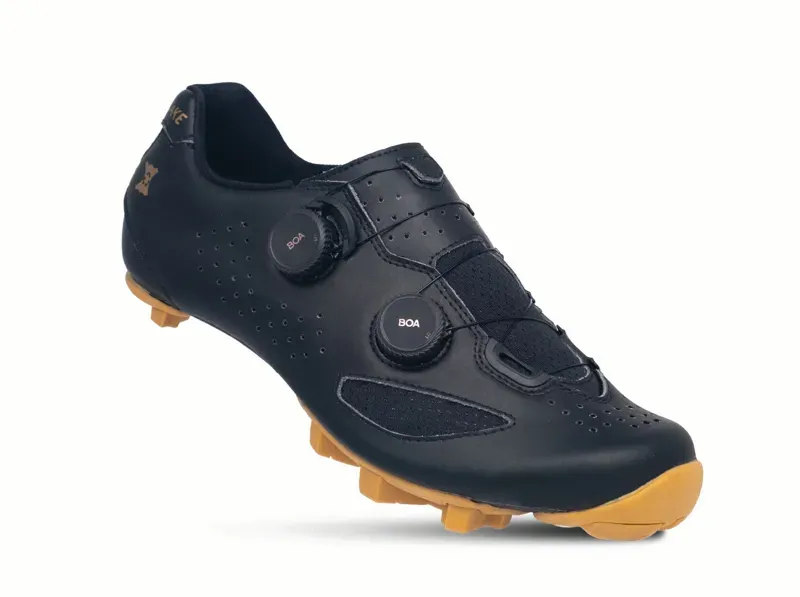 Lake MX239 Gravel Bike Shoes in Black/Gold-1