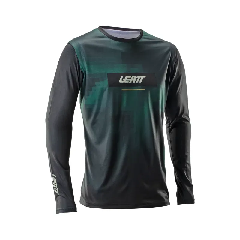 Leatt Gravity 1.0 MTB Ride Kit in Szymon Godziek-1