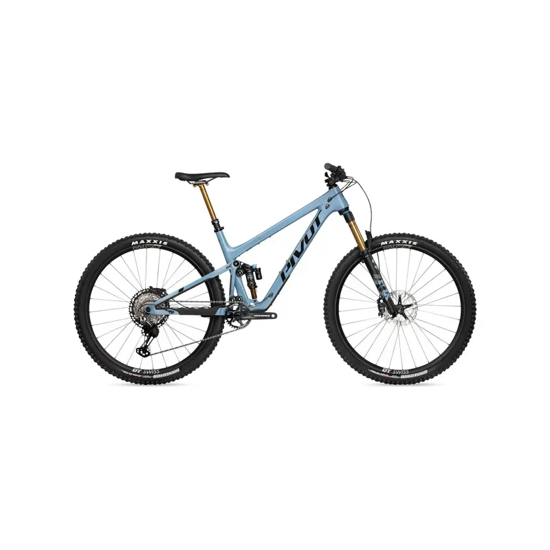 Pivot Cycles Trail 429 29 Pro Enduro XT/XTR Mountain Bike in Blue