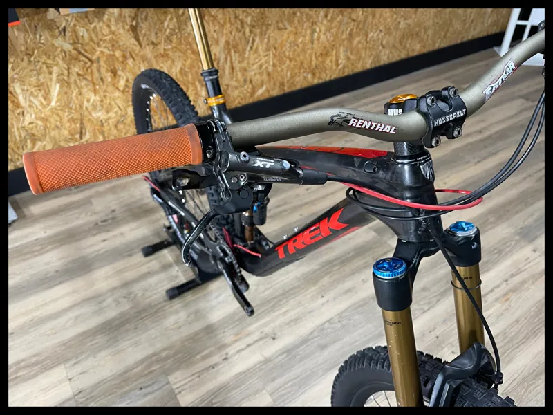 Trek Slash 9.9 Large Black 2016 Approved Used-8