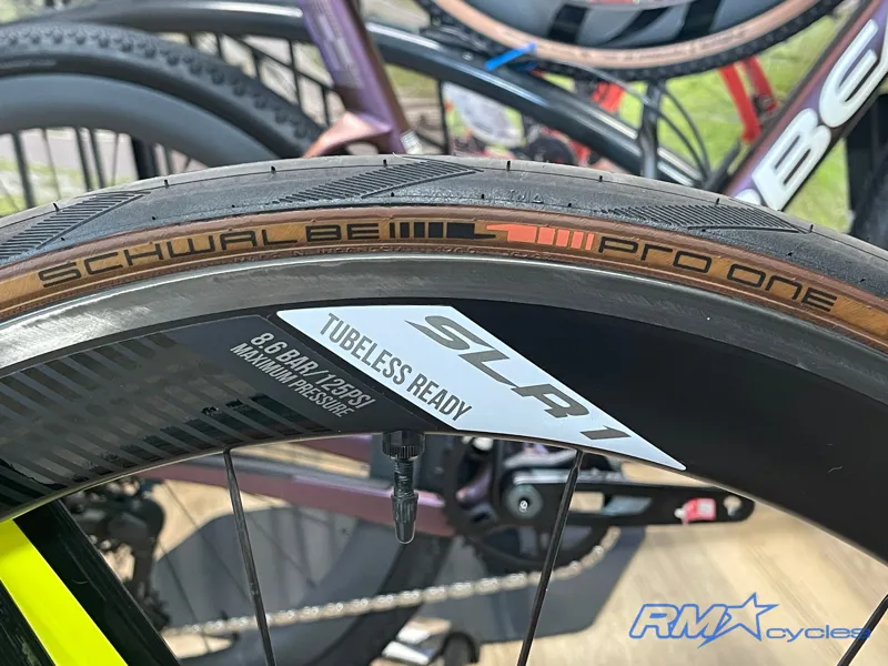 Giant Propel Advanced SL 2017 XL Green Approved Used-9