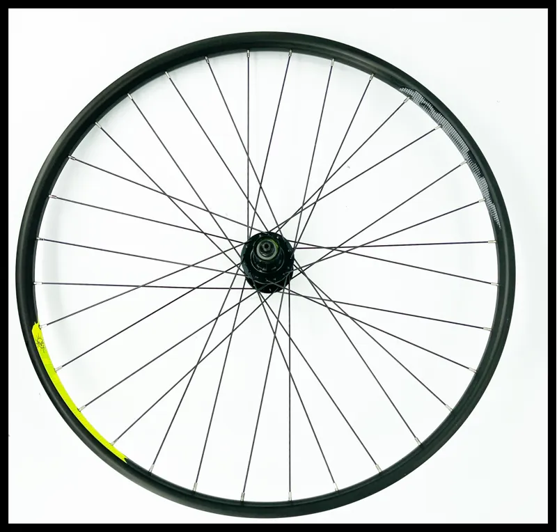 Voodoo Aizan 29  Quick Release 6 Bolt Disc 32 Spoke Alloy Shimano Freehub Rear Wheel