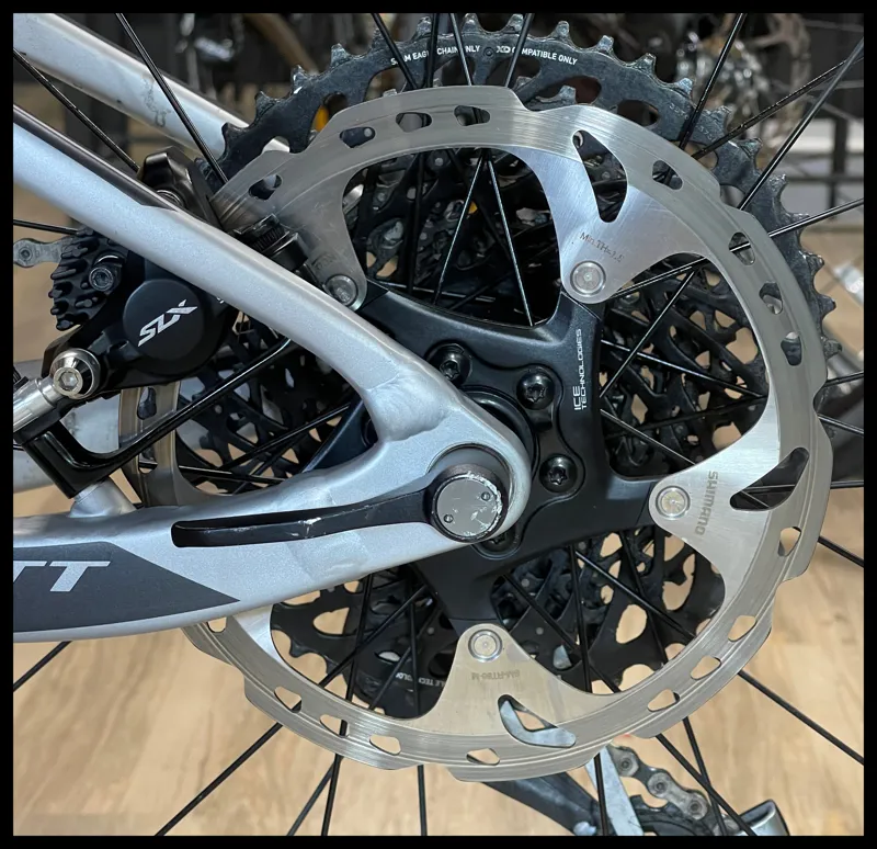 Scott Spark 930 Small MTB Silver 2019 Approved Used-13