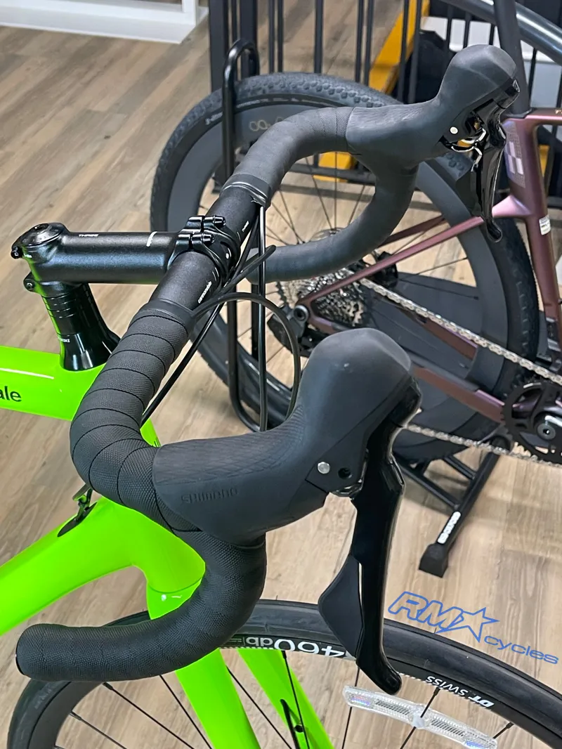 Cannondale CAAD13 Disc 105 Acid Lime 60cm Aluminium Road Bike Approved Used-3