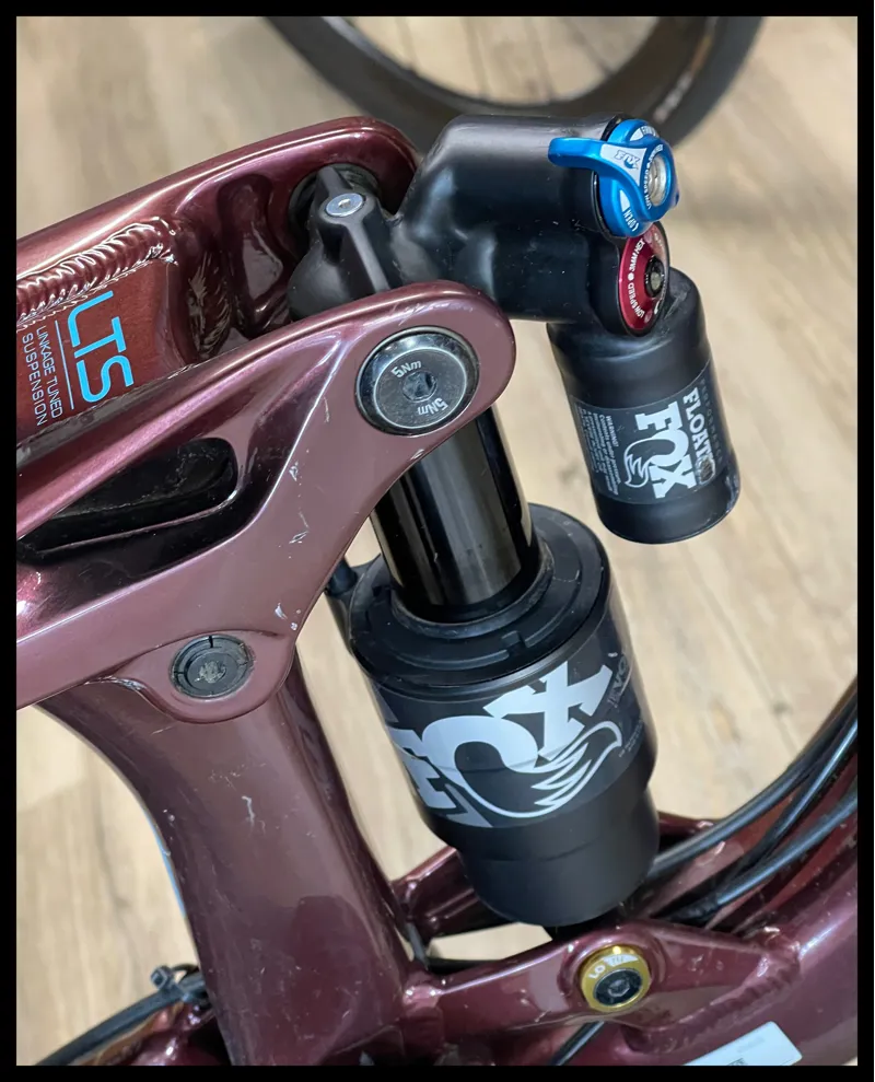 GT Force Al Pro Mountain Bike Burgundy Large 2020 Approved Used-7