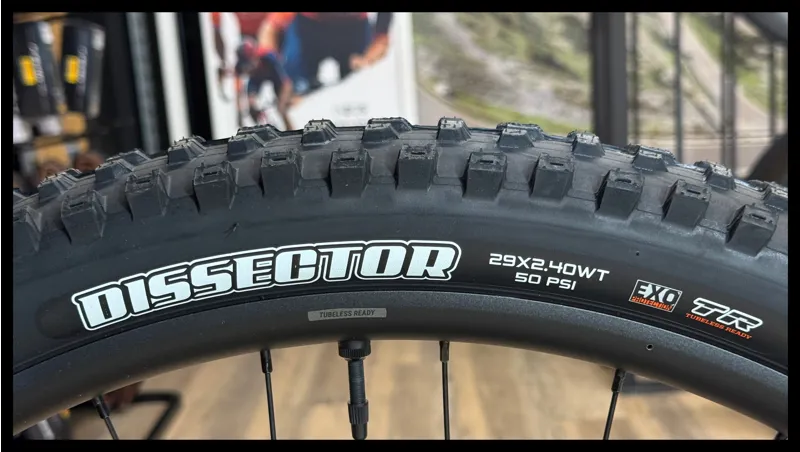 Liv Intrigue 29 1 Small  Smoke Metal 2021-12