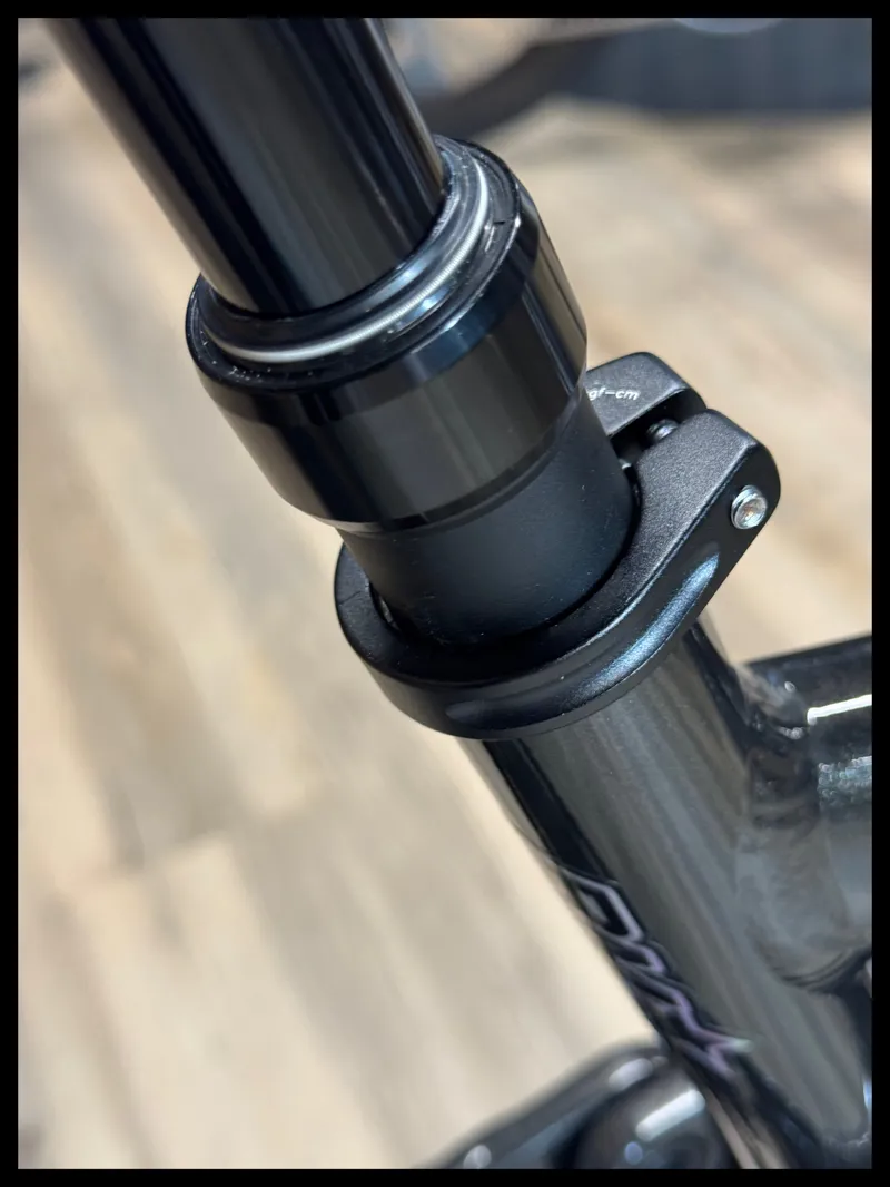 Liv Intrigue 29 1 Small  Smoke Metal 2021-5