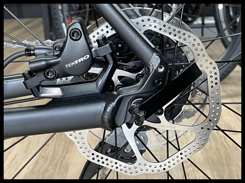 Cannondale Bad Boy 2 Disc 27.5 Hybrid Bike  XL Black 2021 Ex-Display-7