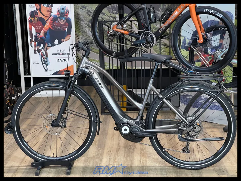 Giant Explore E+ 0 Pro Medium Metallic Brown 2021 Ex-Display but with brand new Motor-1