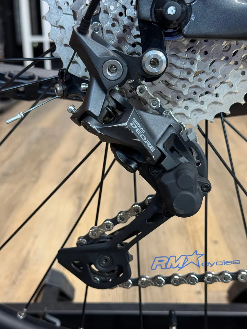 Liv Amiti E+ 1 Medium Charcoal eBike 2021 Approved Used-7