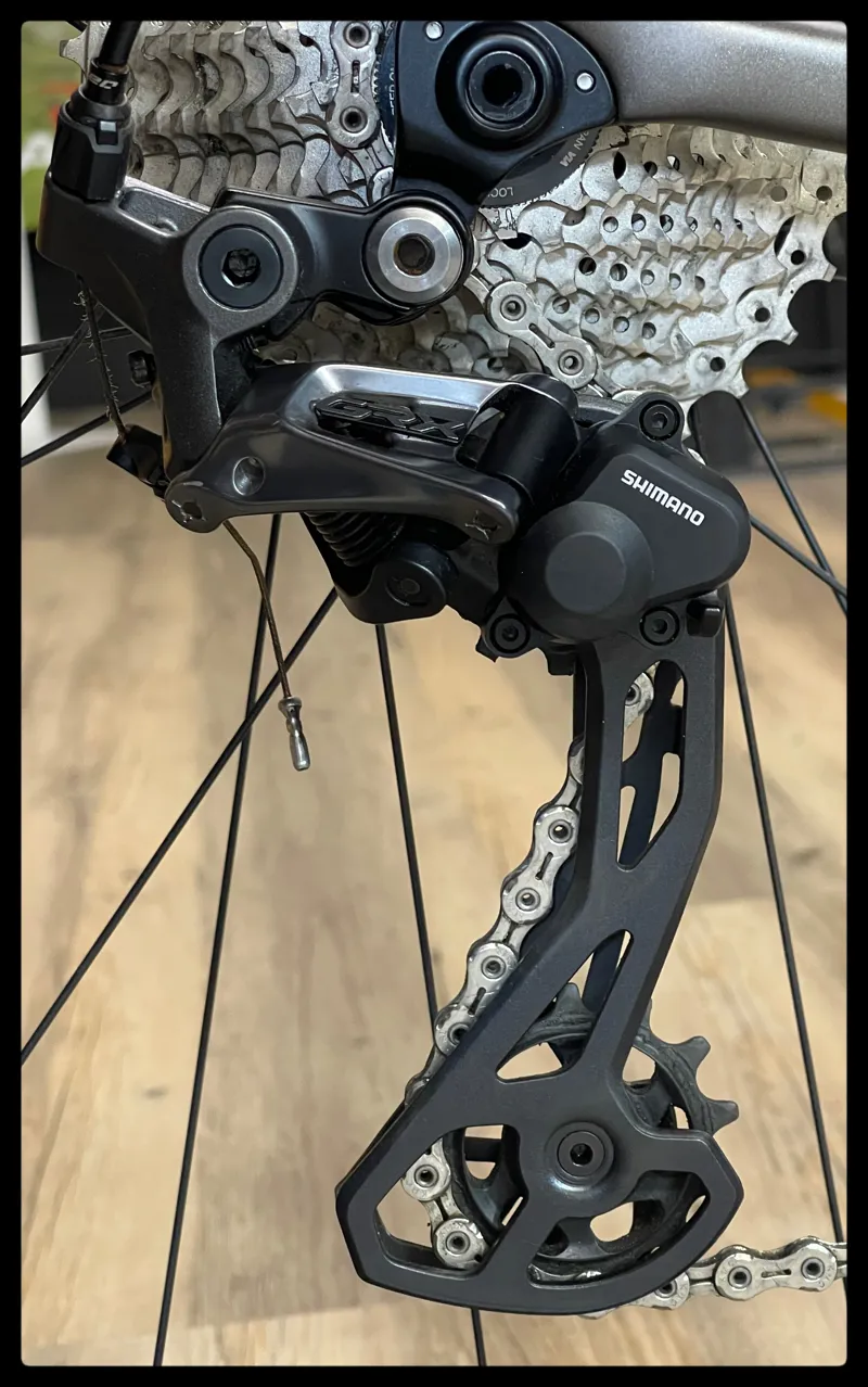 Liv Avail Advanced Pro 2 Metal Medium 2022 Ex-Demo-5