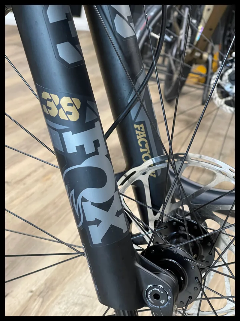 Cannondale Jekyll 2 Deep Teal Medium 29er Unisex 2022  Approved Used-4