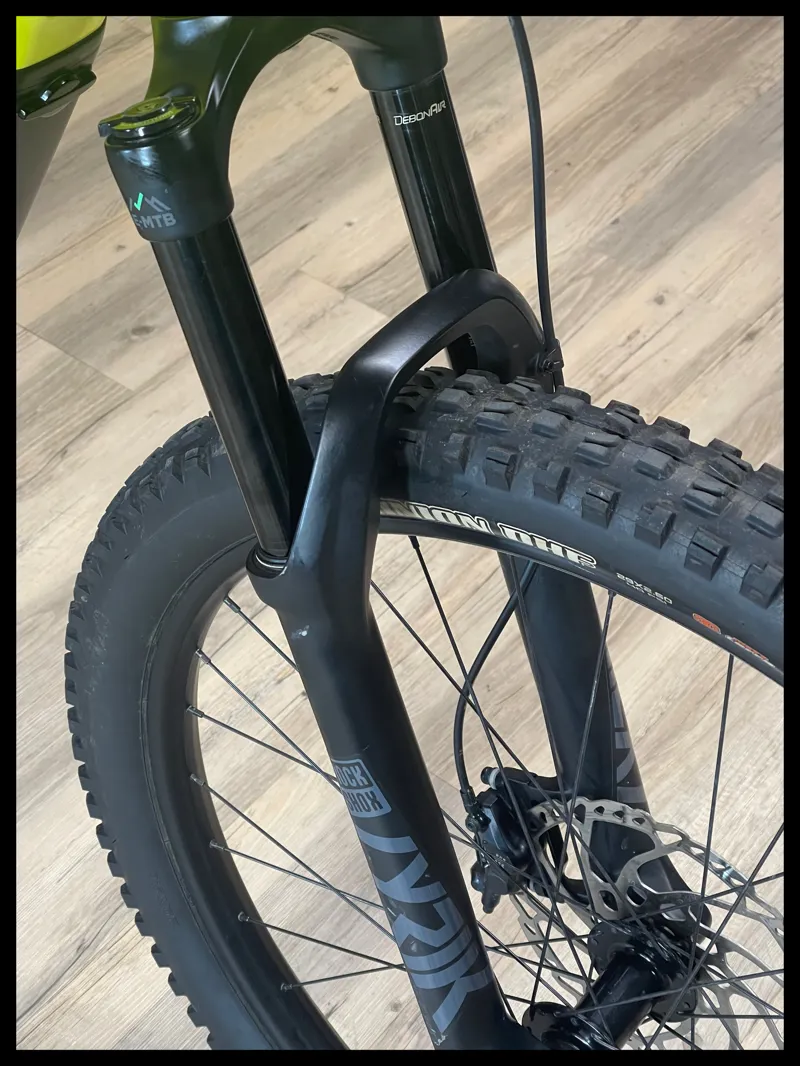 Cannondale Moterra neo carbon 1 Highlighter Medium 2022 Approved Used-6