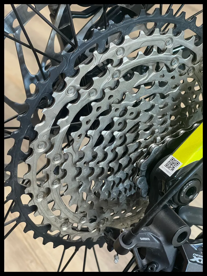 Cannondale Moterra neo carbon 1 Highlighter Medium 2022 Approved Used-2