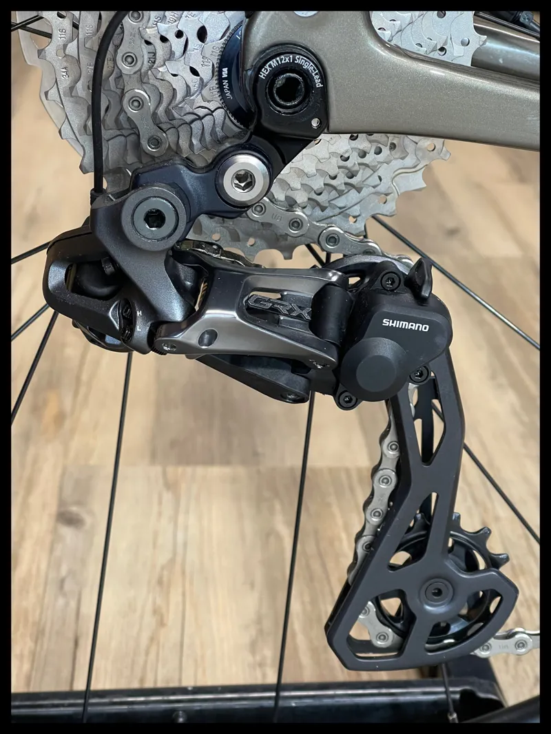 Cannondale Synapse Carbon LTD RLE Gunmetal Green 58 cm 2020 Ex-Display-3