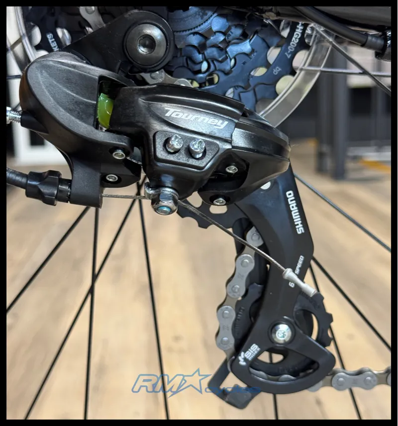 Giant Escape 3 Disc Medium Metallic Black 2022-4