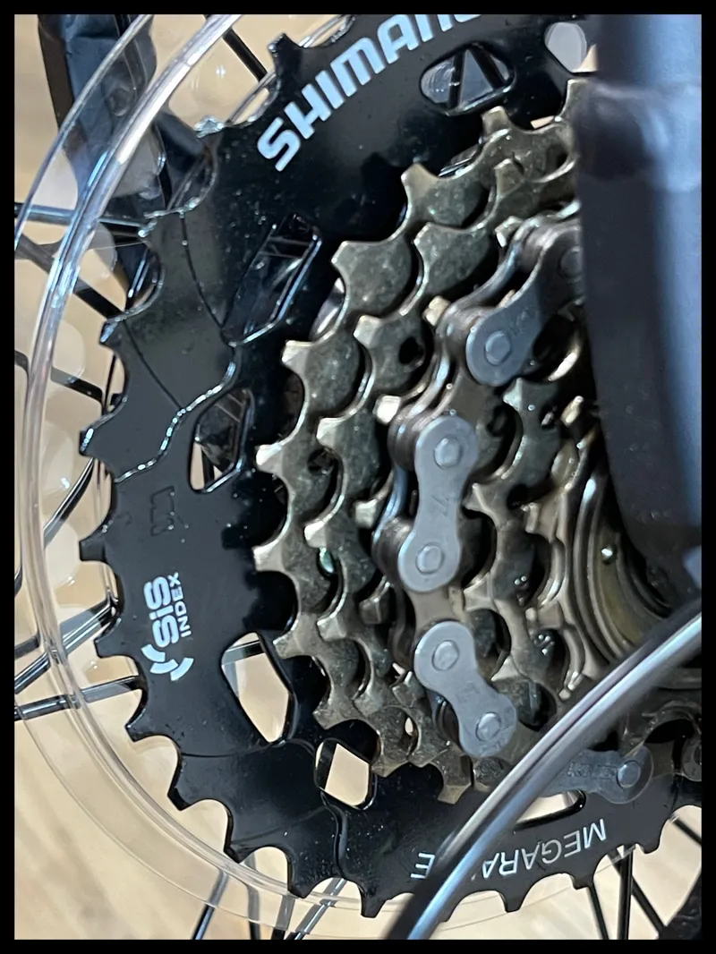 Giant Escape 3 Metallic Black Large 2022-3