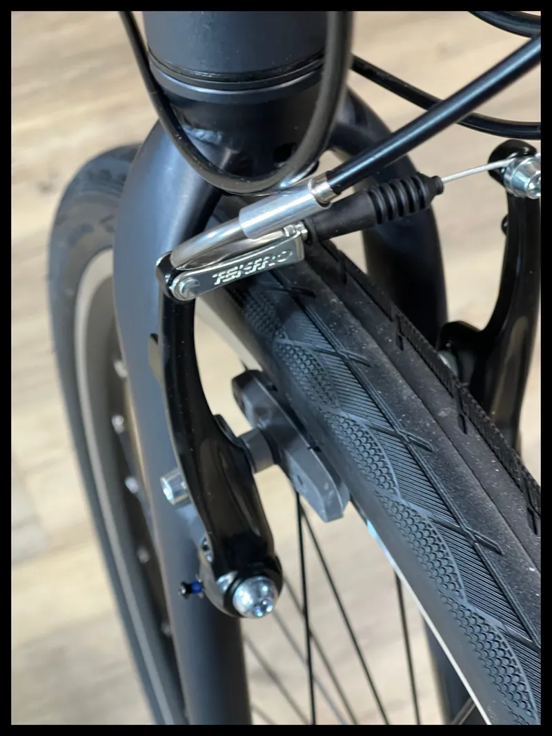 Giant Escape 3 Metallic Black Large 2022-8