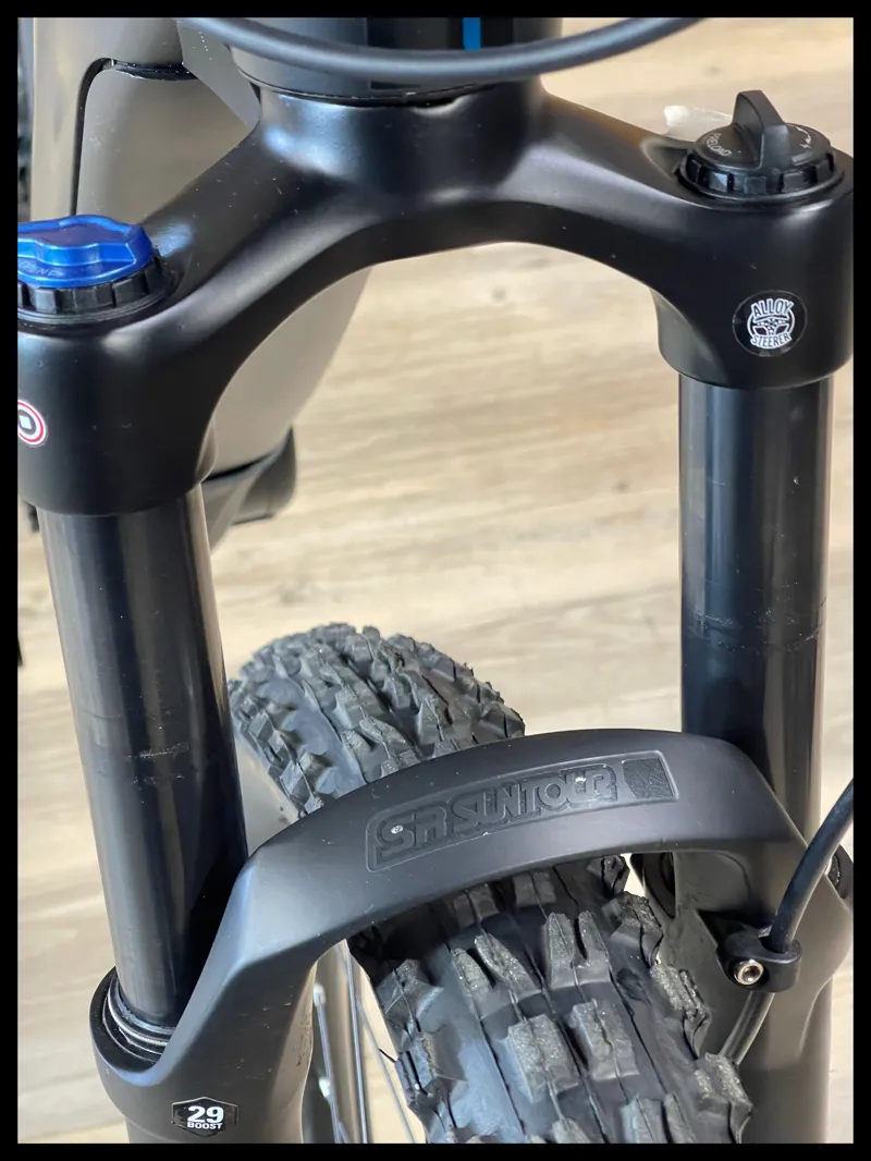 Giant Fathom E+ 2 Gunmetal Black Small 2022 Ex-Demo-4