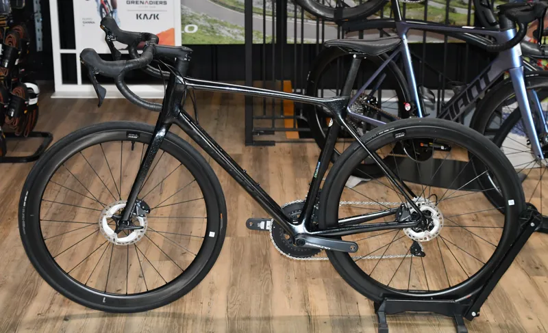 Giant TCR Advanced Pro Disc 1 Black Diamond M-Large 2022  Ex-Demo-1