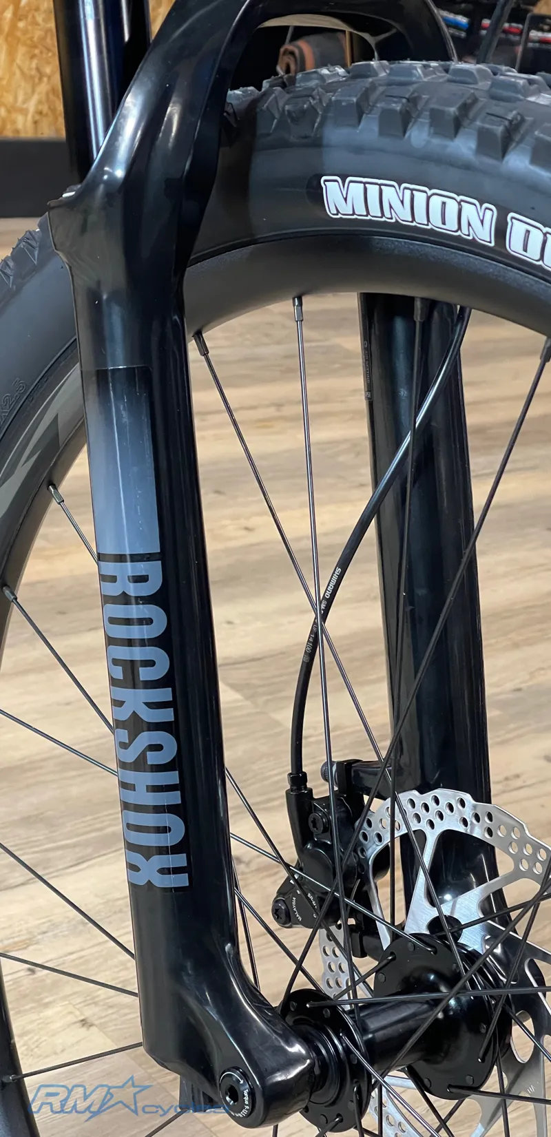 Giant Trance X 29 2 Metallic Black-3