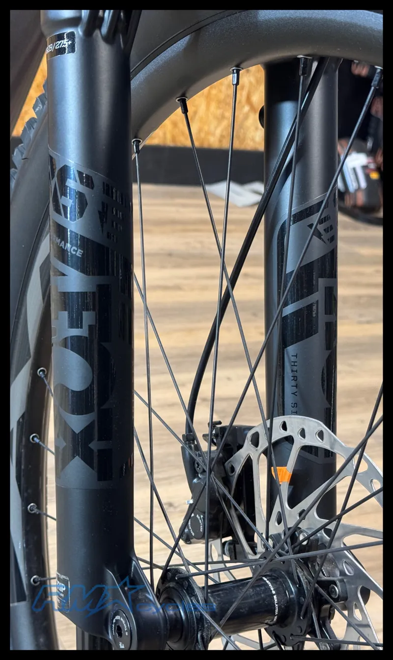 Giant Trance X Advanced E+ 2 Medium Starry Night 2022-4