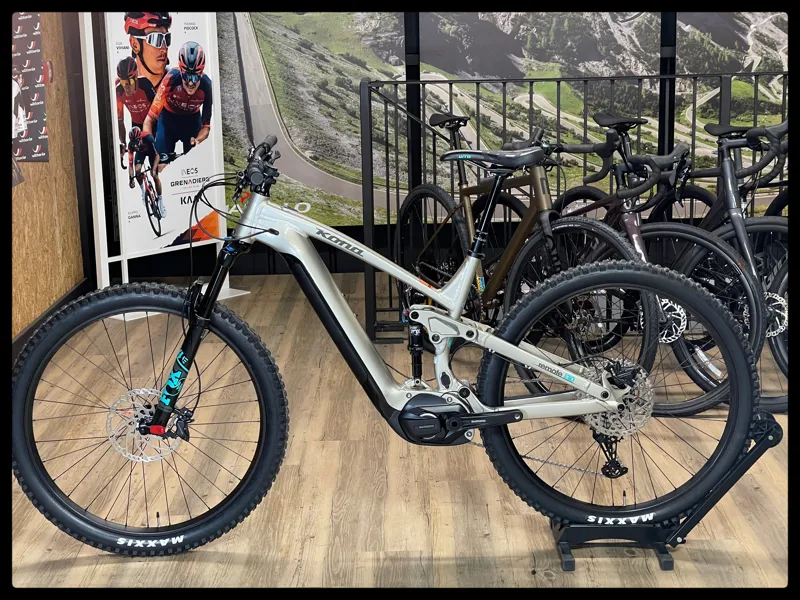 Kona Remote 130 29 Large Gloss Metallic Pewter 2022-1