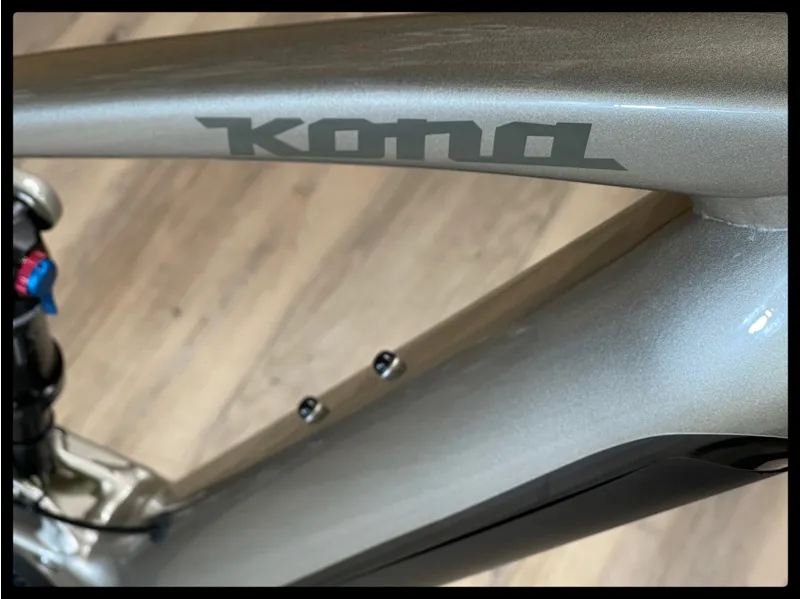 Kona Remote 130 29 Large Gloss Metallic Pewter 2022-3