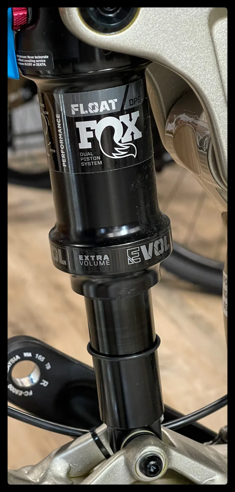 Kona Remote 130 29 Large Gloss Metallic Pewter 2022-6