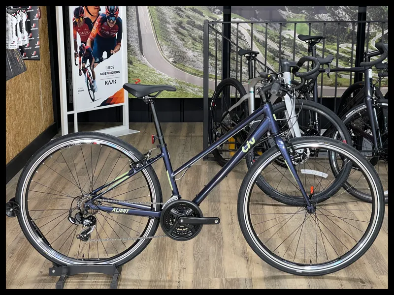 2022 Liv Alight 3 Womens Hybrid Bike in Milky Way-2