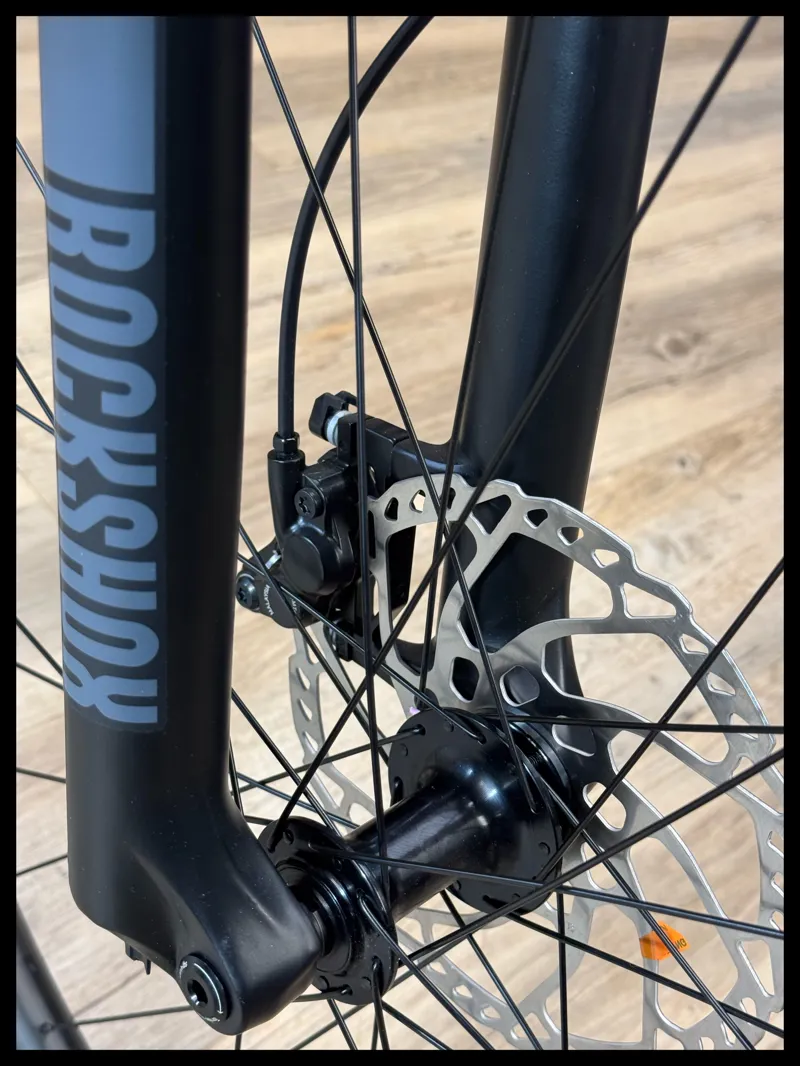 Liv Intrigue 29 2 Small Pistachio 2022-3