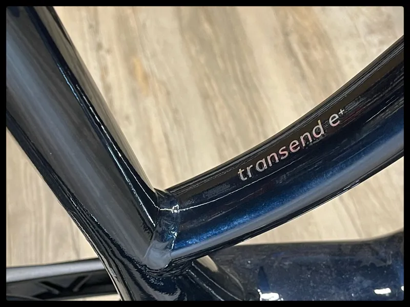 Giant Momentum Transend E+ Mid-Step Ink Large 2022-3