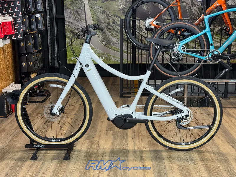 Momentum Vida E+ GTS 25km/h M Lunar -1
