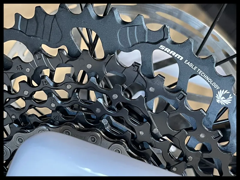 Mondraker Superfoxy Carbon R Medium Dirty White Deep Purple Flame Red 2022-5