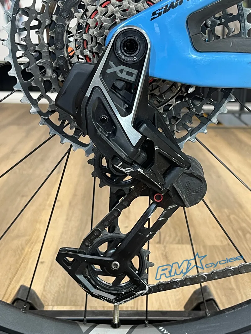 Pivot Switchblade V6 29 Pro X0 AXS Large Blue Neptune Ex-demo-8