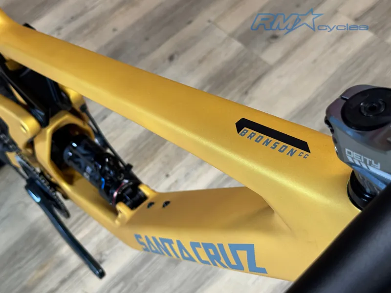 2022 Santa Cruz Bronson 4 CC XL Mens Carbon MTB in Gold-6