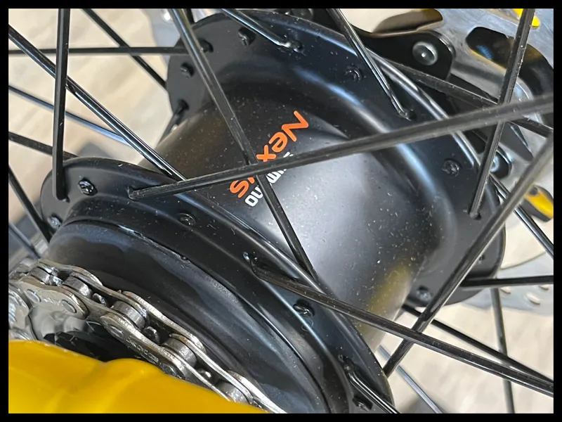 Momentum Transend E+ GTS 25km/h Medium Bumblebee 2022 -4