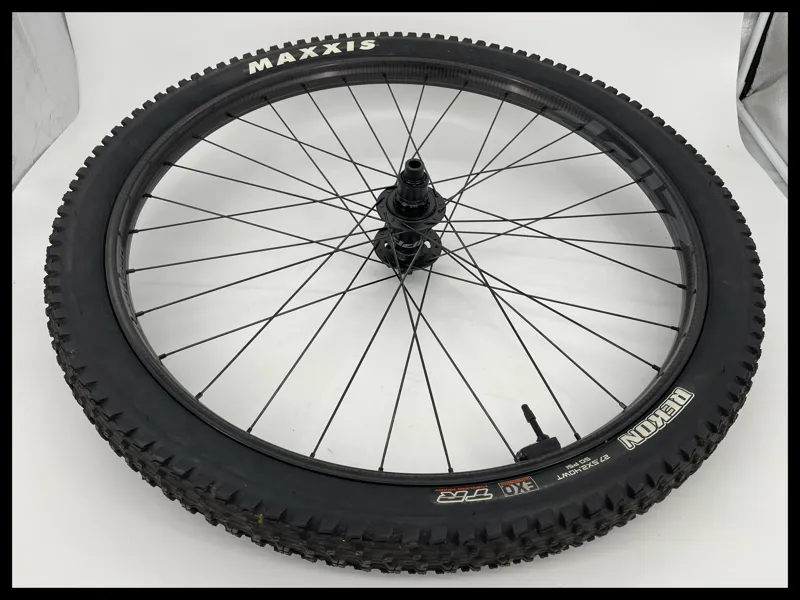 Zipp 3Zero Moto Carbon Mullet Wheelset XD FH 6 Bolt inc Tyrewhizz-1