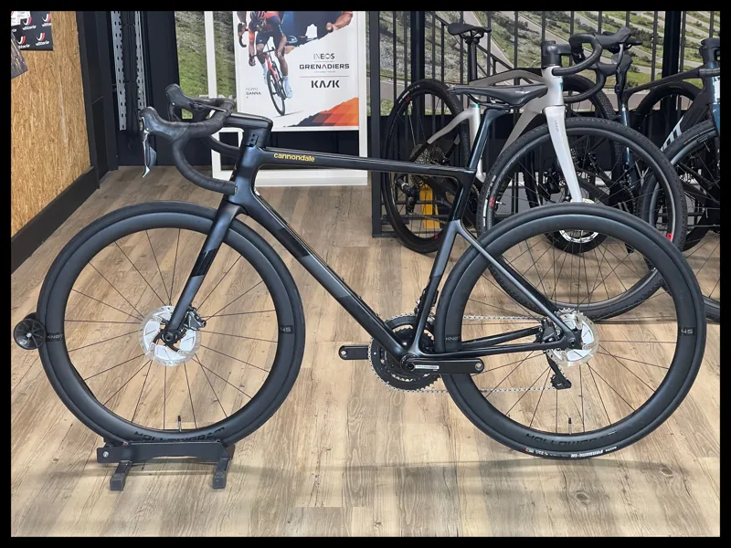 Cannondale Supersix EVO HM Disc  Di2 Black/Grey 54 cm 2023  Ex-Demo-1