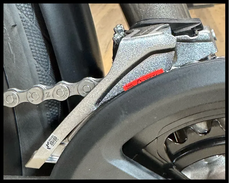 Giant Escape 2 City Disc Medium Metal 2023-3